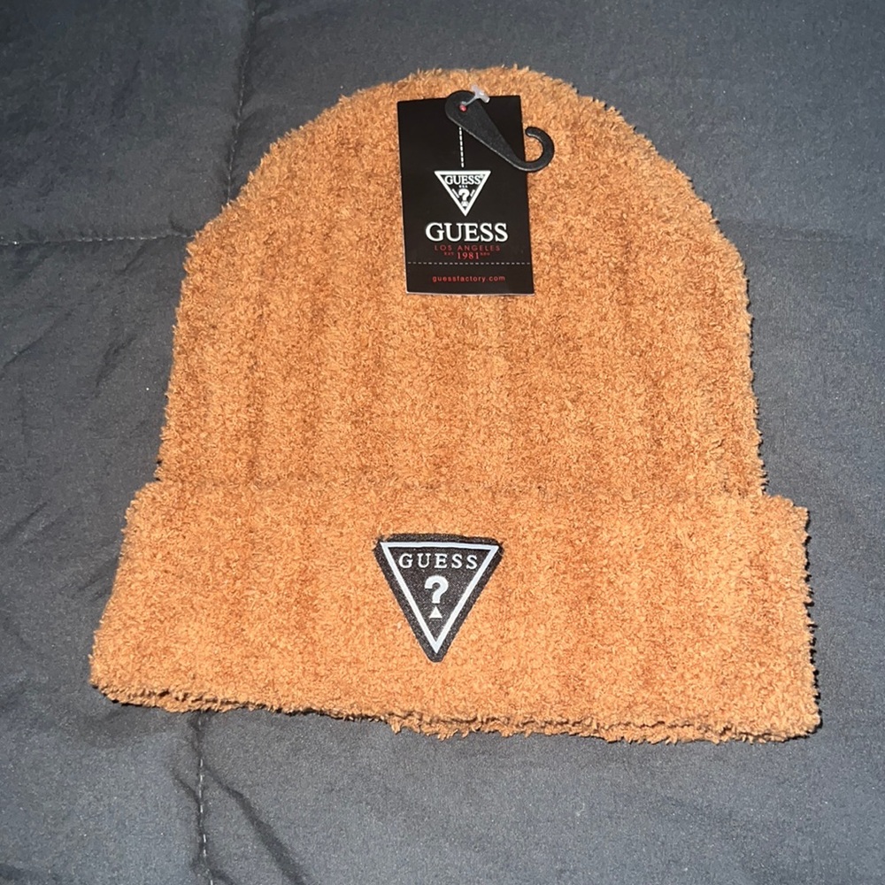 guess beanie